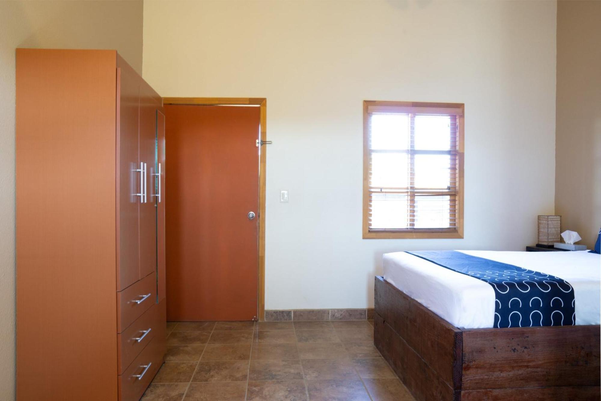 Capital O Hotel Villa Azura Tecate Exterior photo